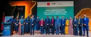 Des responsables institutionnels et des femmes entrepreneures participent au petit-déjeuner d'AFAWA consacré au financement sensible au genre à Rabat.